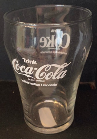 308048-1 € 3,00 coca cola glas witte letters D6 h 10 cm.jpeg